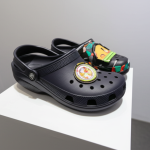 鬼滅之刃聯名鞋Crocs合作款式動漫潮流藝術新典範